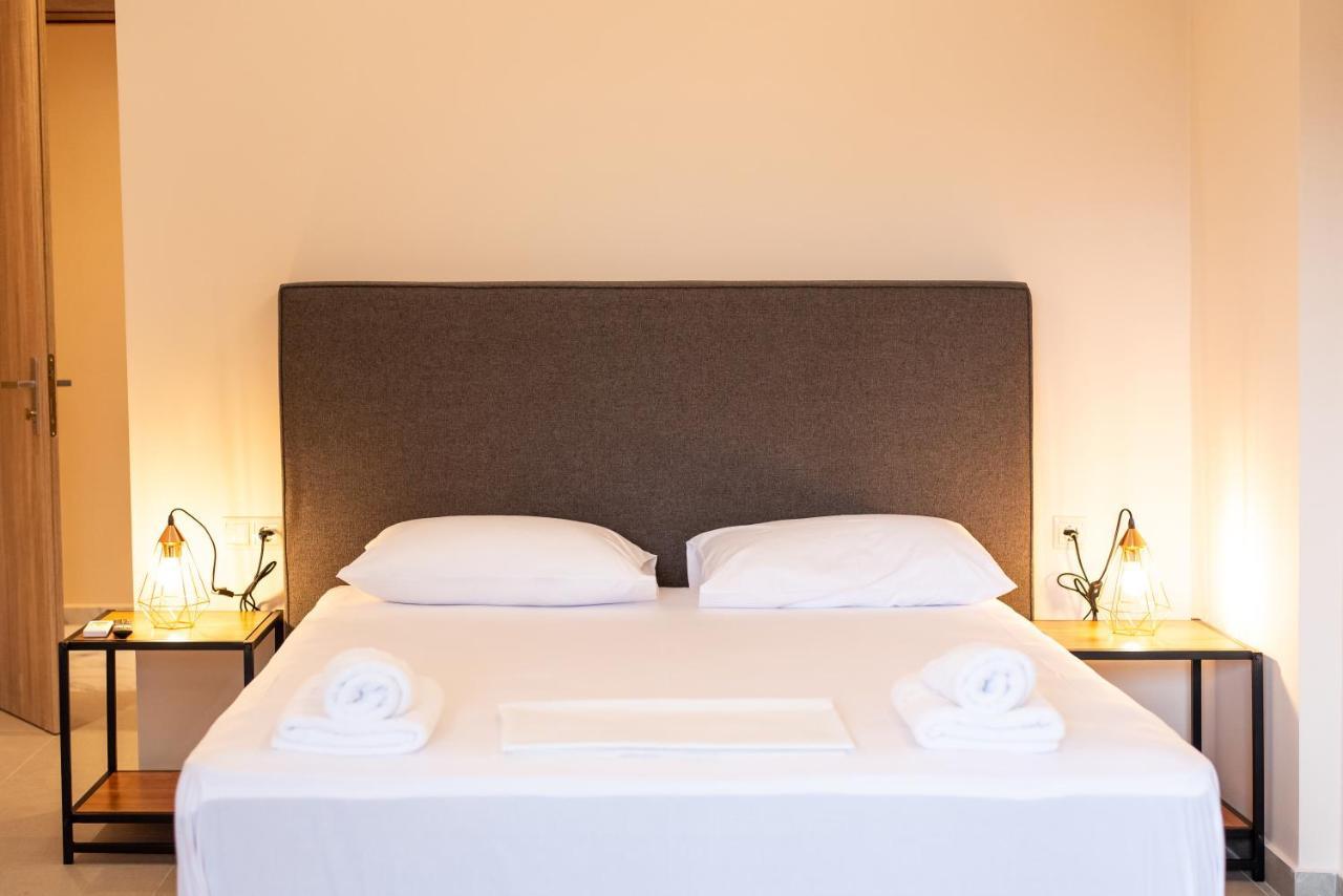 Mini Suites Near Athen'S Airport Free Shuttle From And To Athen'S Airport Спата Екстер'єр фото