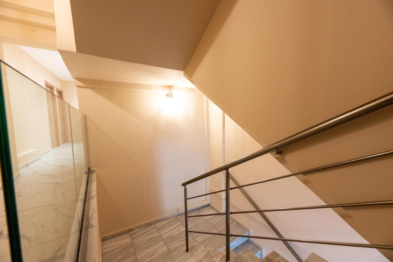 Mini Suites Near Athen'S Airport Free Shuttle From And To Athen'S Airport Спата Екстер'єр фото